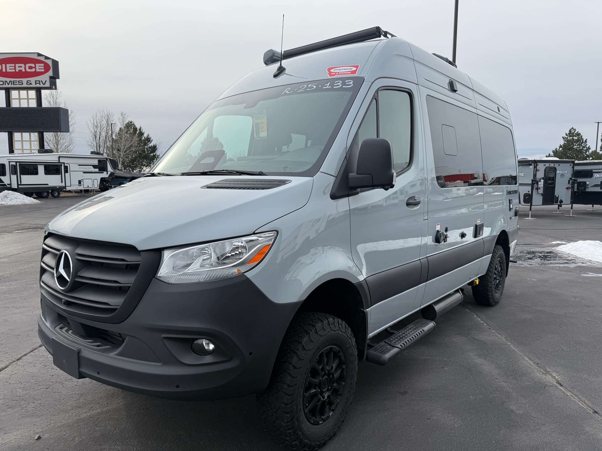 2026 Thor Motor Coach 2026 Thor Motor Coach Sanctuary - image 1