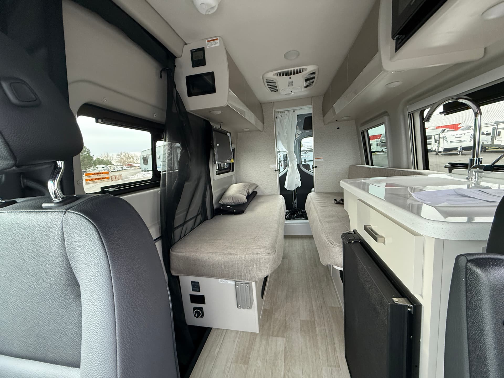 2026 Thor Motor Coach 2026 Thor Motor Coach Sanctuary - thumbnail 8