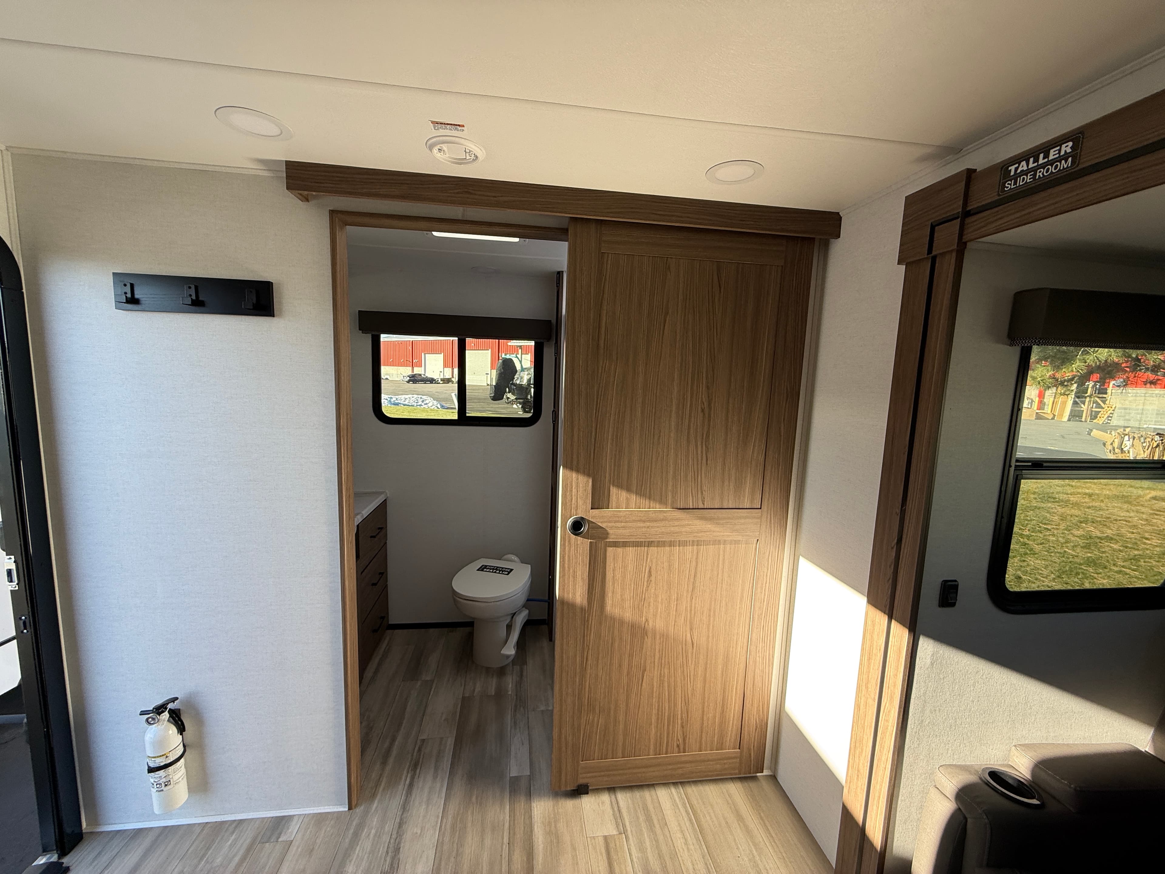 2025 Alliance RV 2025 Alliance RV Delta - thumbnail 12