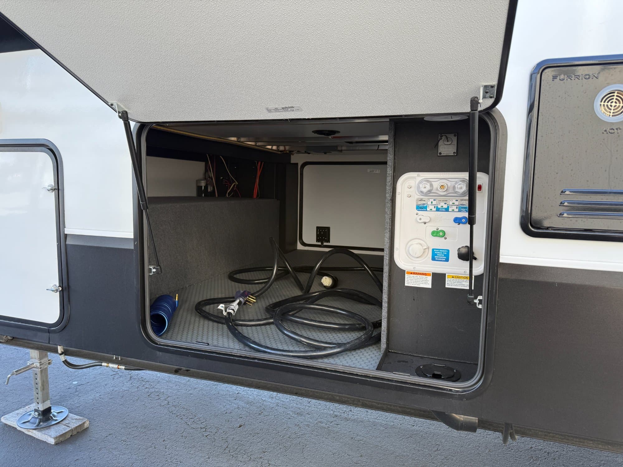 2026 KZ RV 2026 KZ RV Durango - thumbnail 9