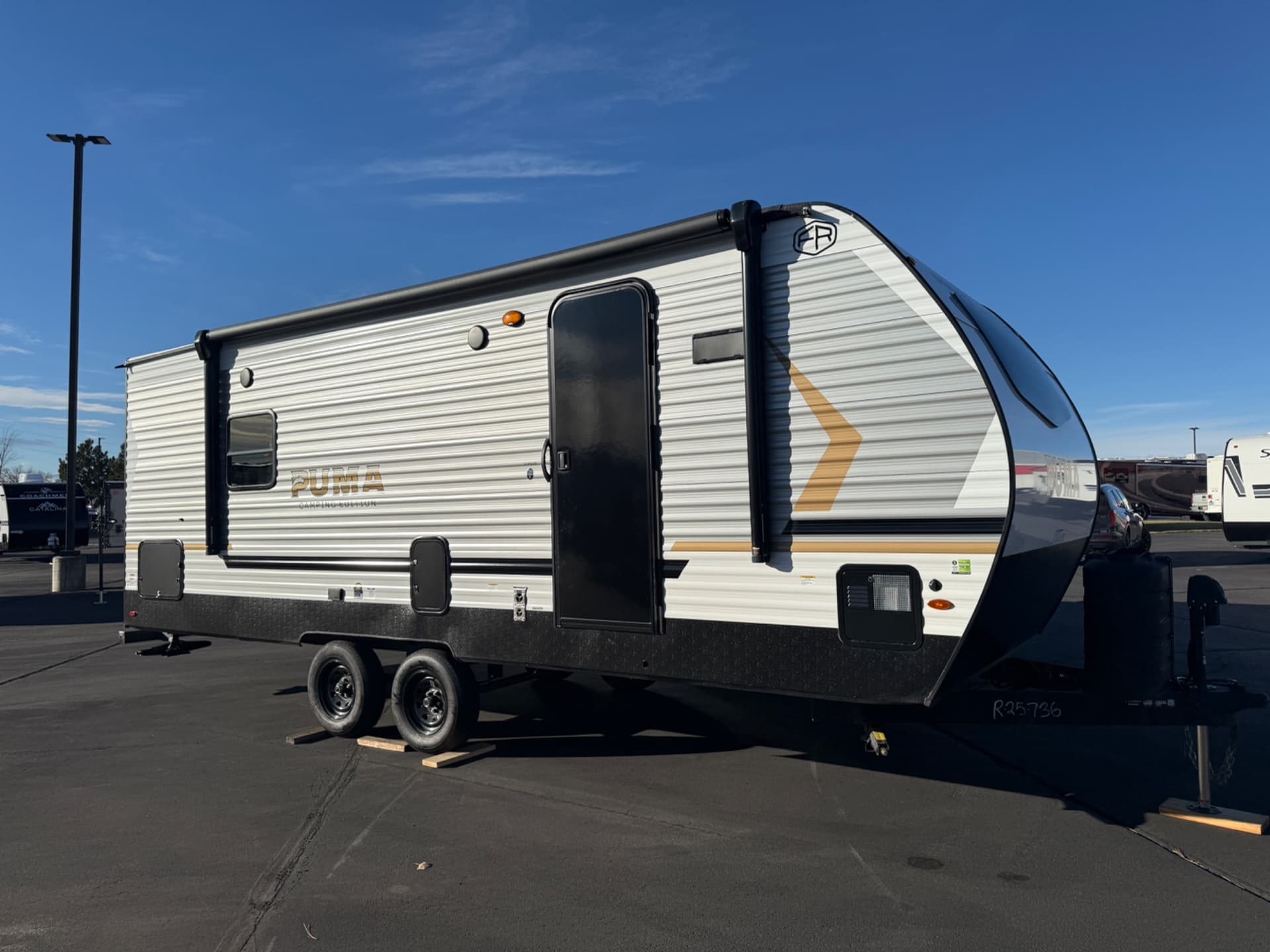2026 Palomino 2026 Palomino Puma Camping Edition - image 1