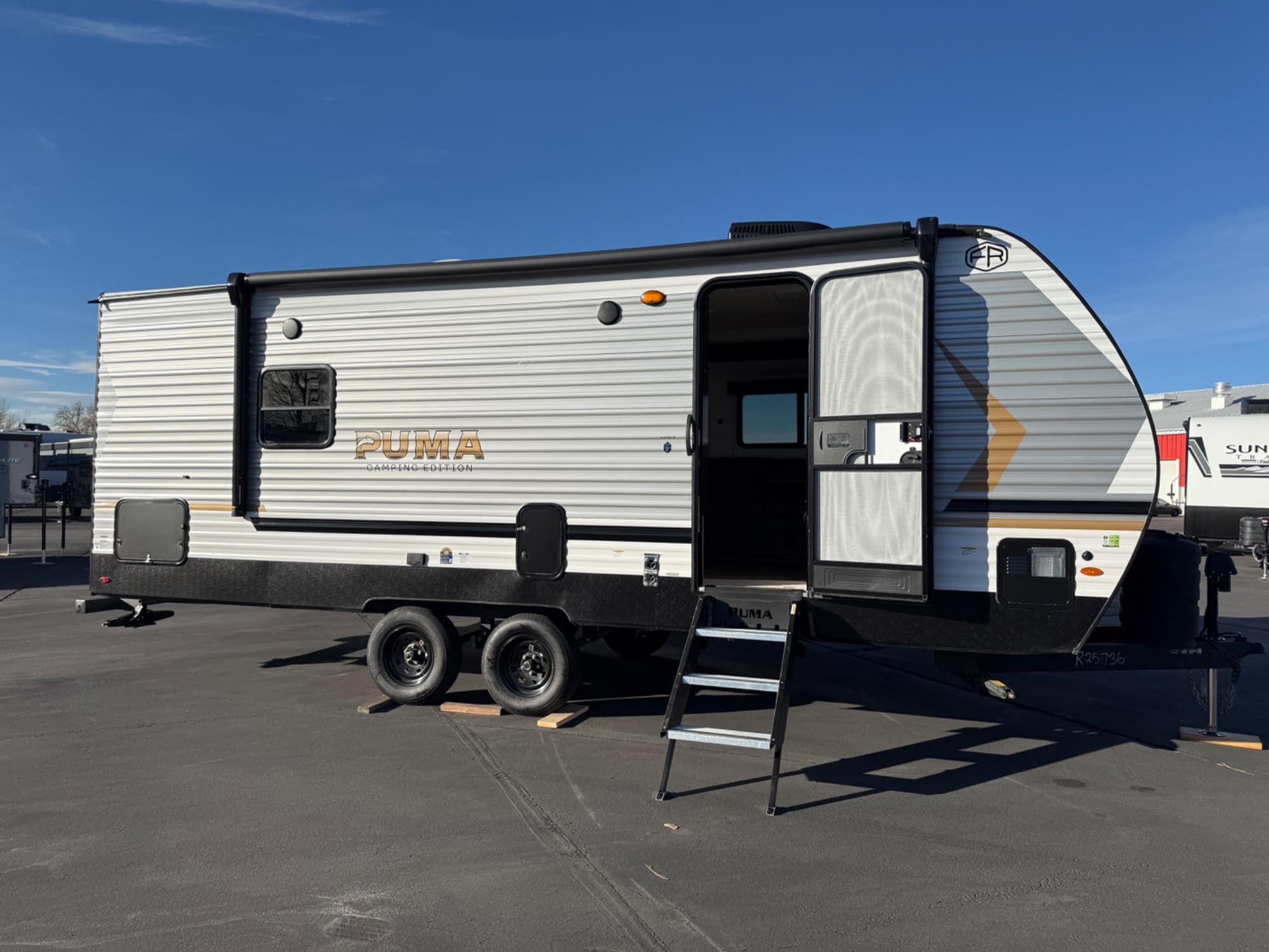 2026 Palomino 2026 Palomino Puma Camping Edition - thumbnail 6