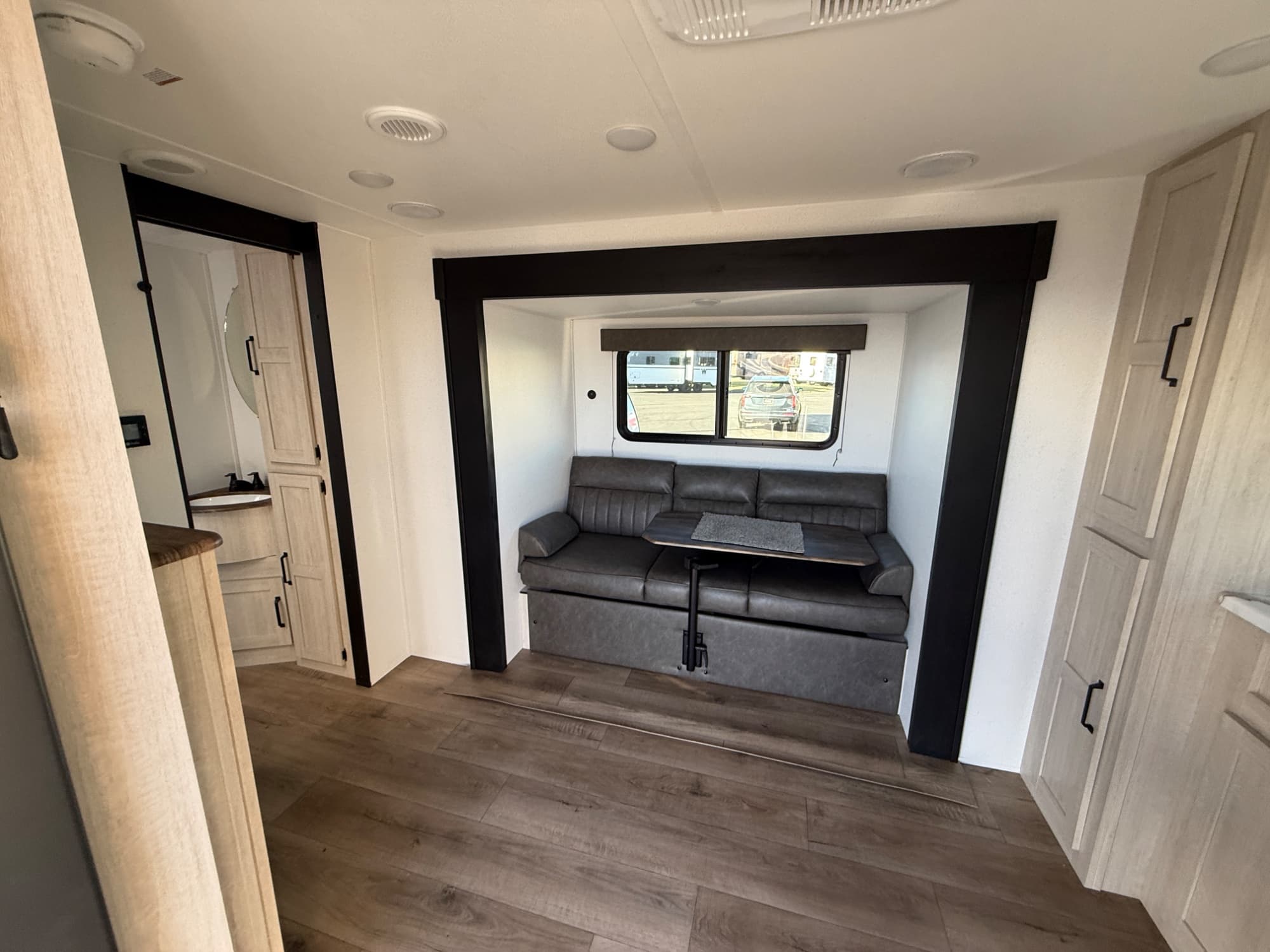 2026 Palomino 2026 Palomino Puma Camping Edition - thumbnail 8