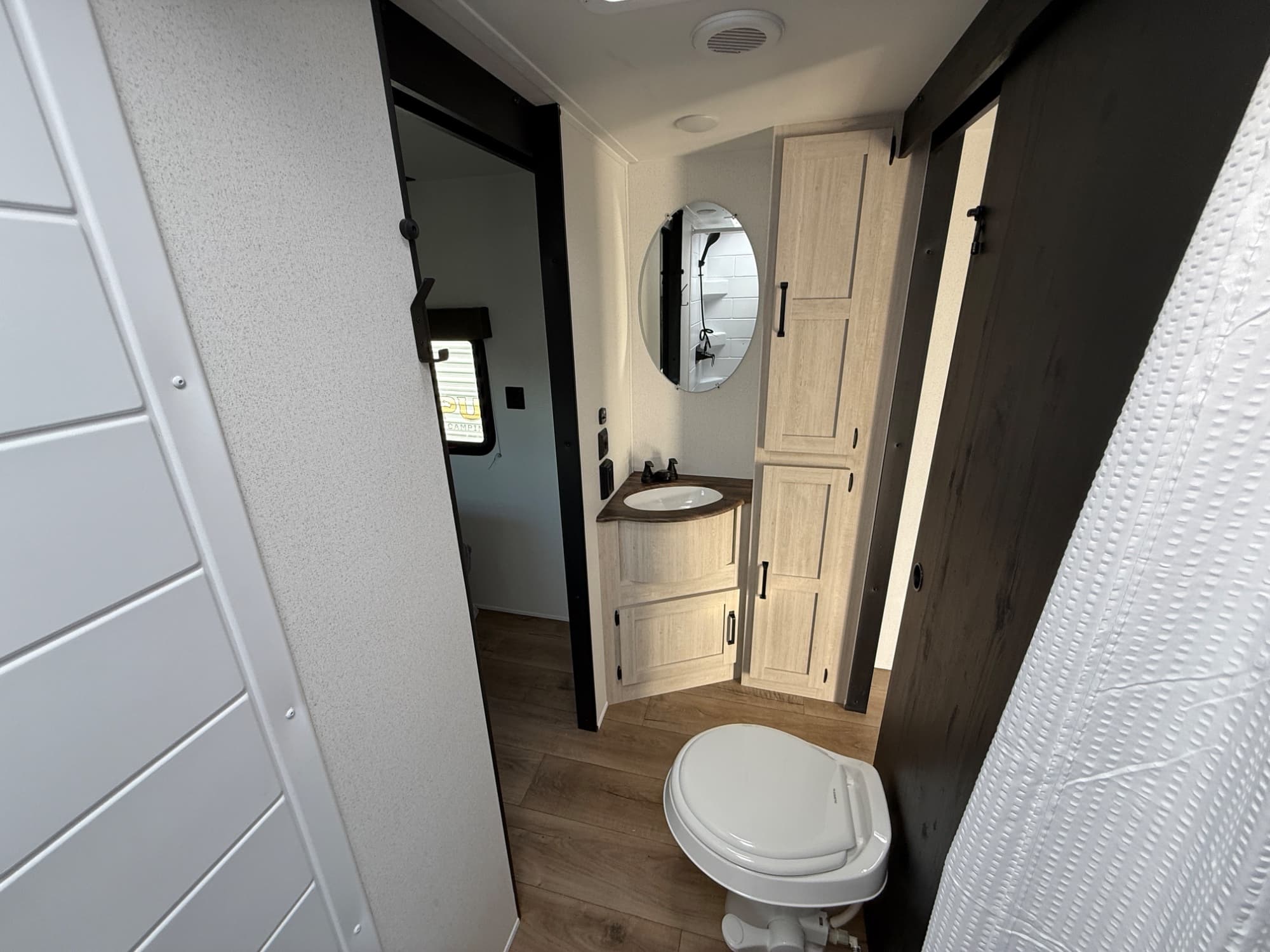 2026 Palomino 2026 Palomino Puma Camping Edition - thumbnail 16