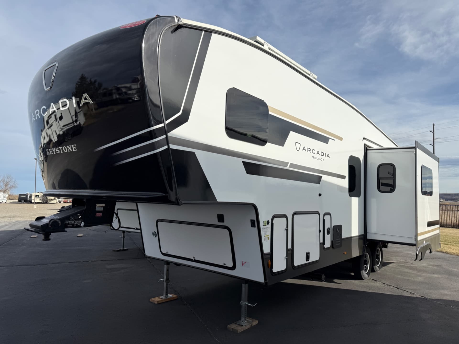 2026 Keystone RV 2026 Keystone RV Arcadia Select - thumbnail 3