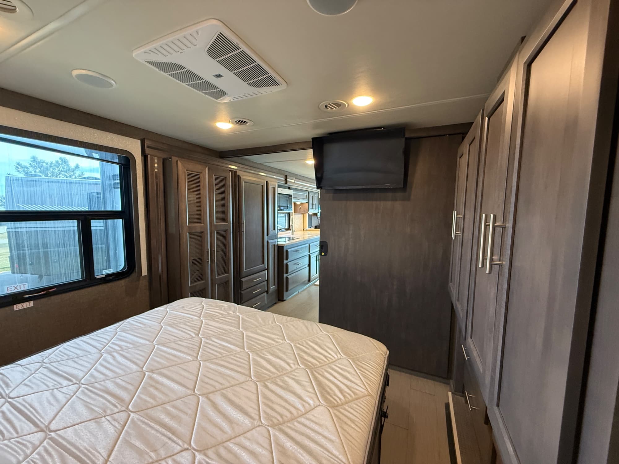 2022 Thor Motor Coach 2022 Thor Motor Coach Palazzo - thumbnail 23