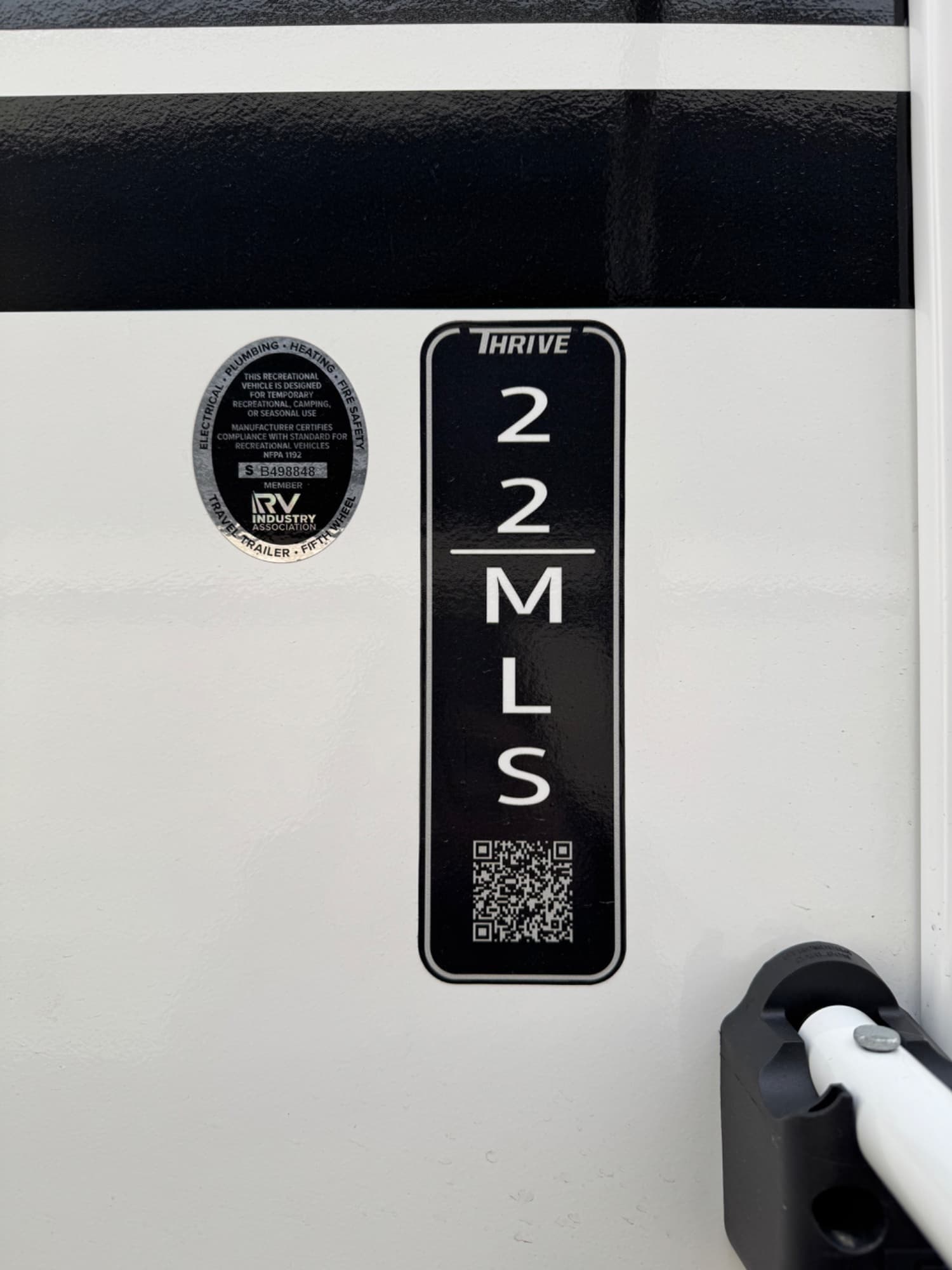 2026 Winnebago 2026 Winnebago Thrive - thumbnail 6