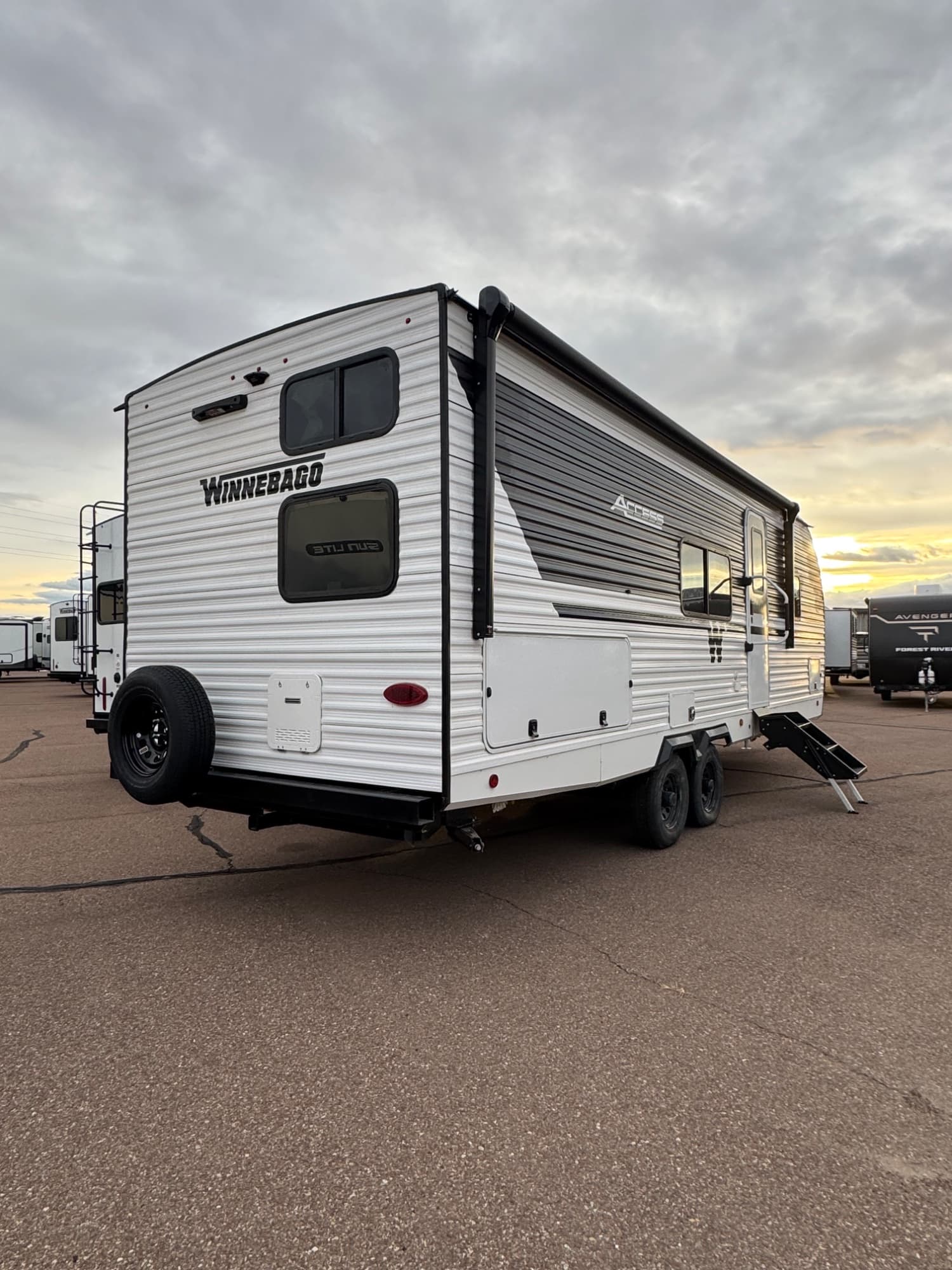 2026 Winnebago 2026 Winnebago Access - thumbnail 4