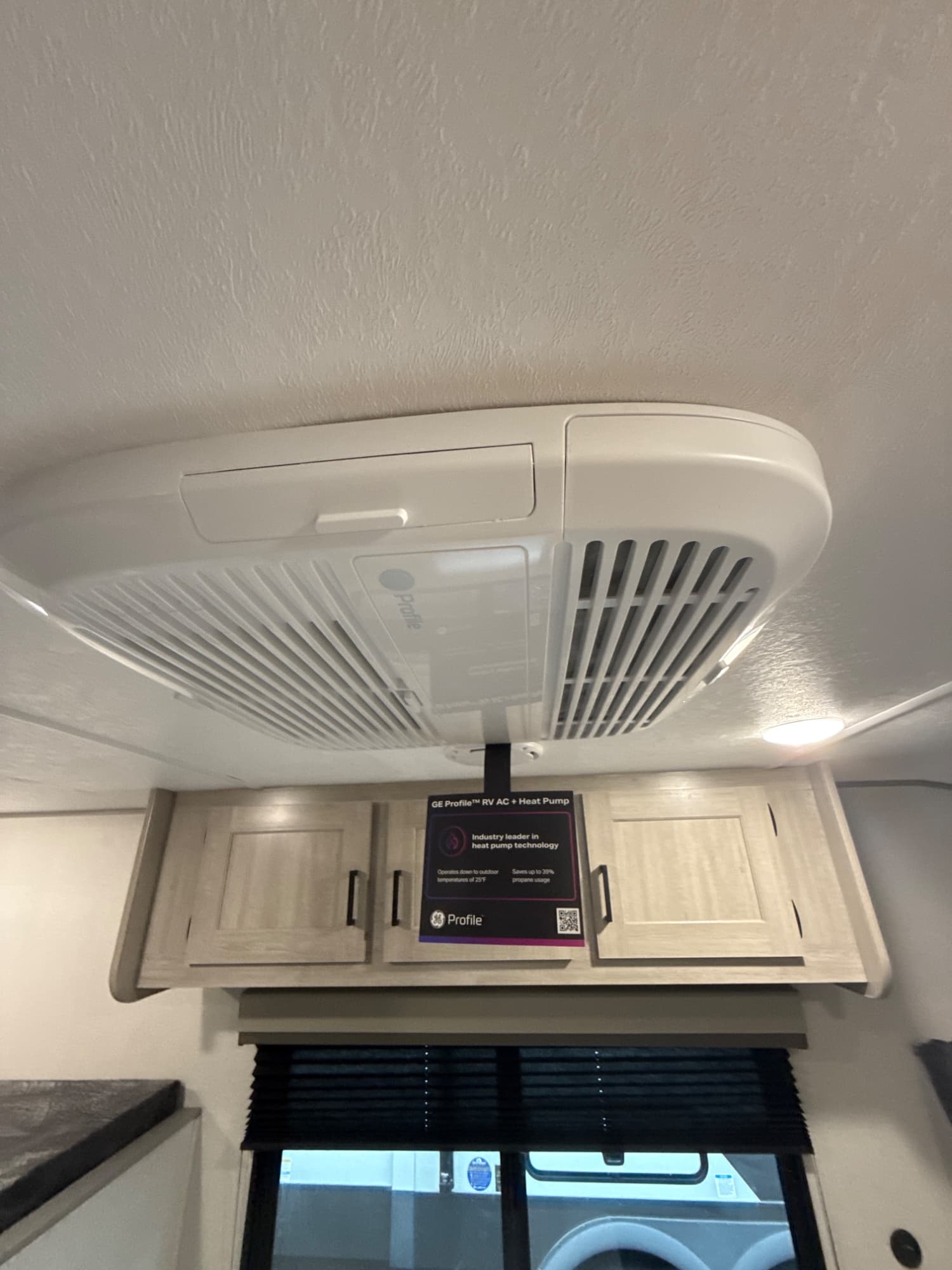 2026 Coachmen 2026 Coachmen Catalina Summit Series 7 - thumbnail 16