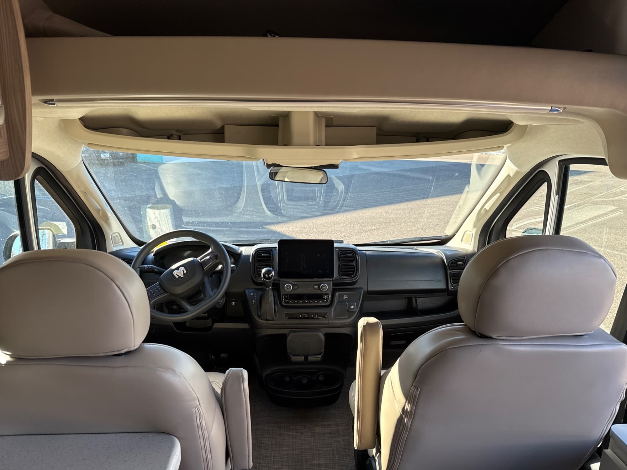 2026 Thor Motor Coach 2026 Thor Motor Coach Chateau - thumbnail 19