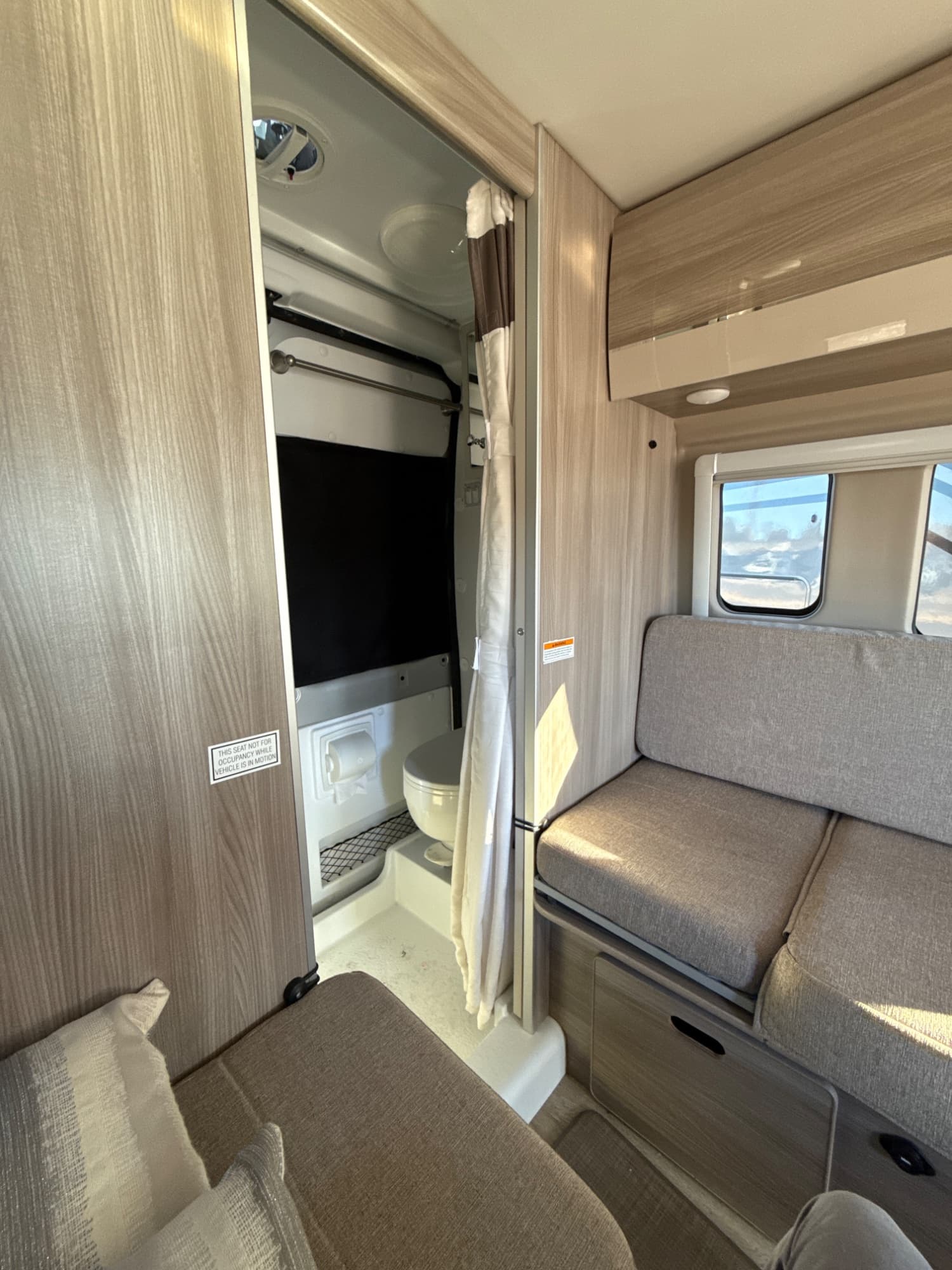 2025 Thor Motor Coach 2025 Thor Motor Coach Tellaro - thumbnail 11