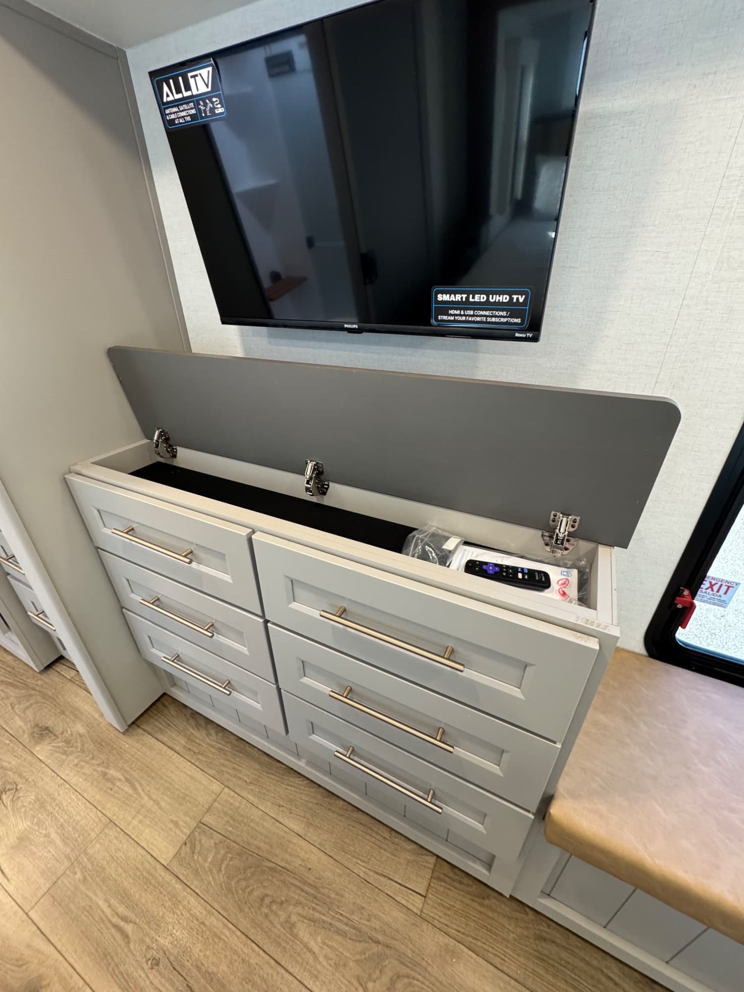 2025 Alliance RV 2025 Alliance RV Paradigm - thumbnail 22