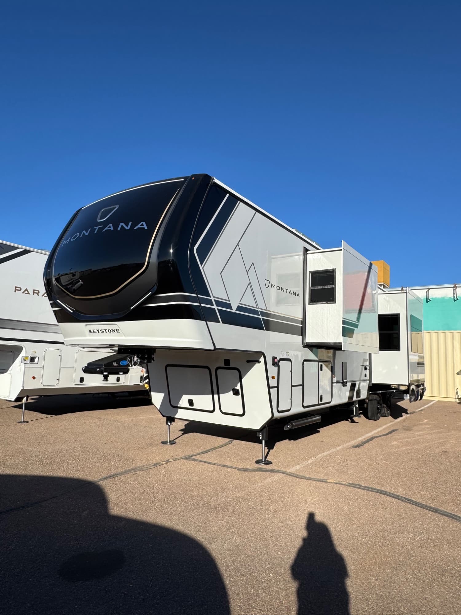 2026 Keystone RV 2026 Keystone RV Montana - thumbnail 2