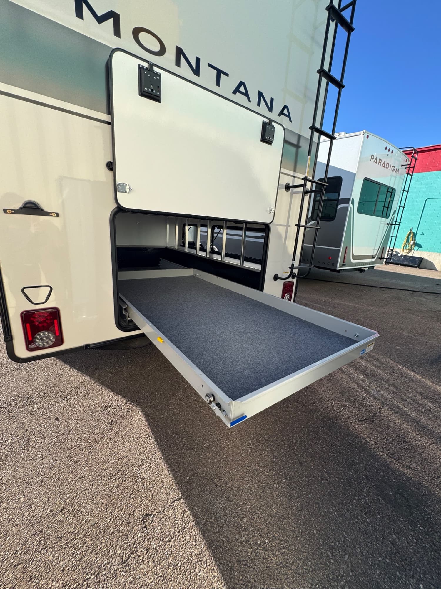 2026 Keystone RV 2026 Keystone RV Montana - thumbnail 6