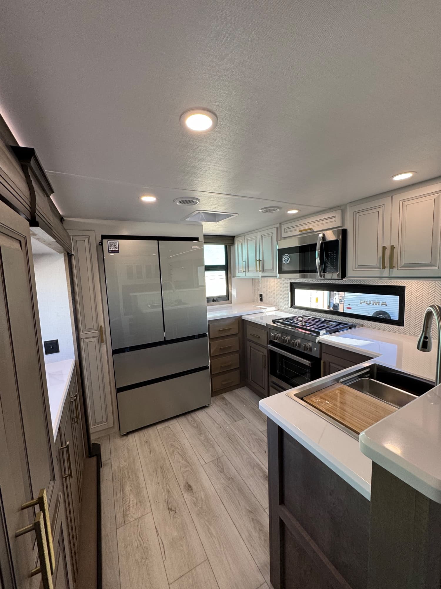 2026 Keystone RV 2026 Keystone RV Montana - thumbnail 16