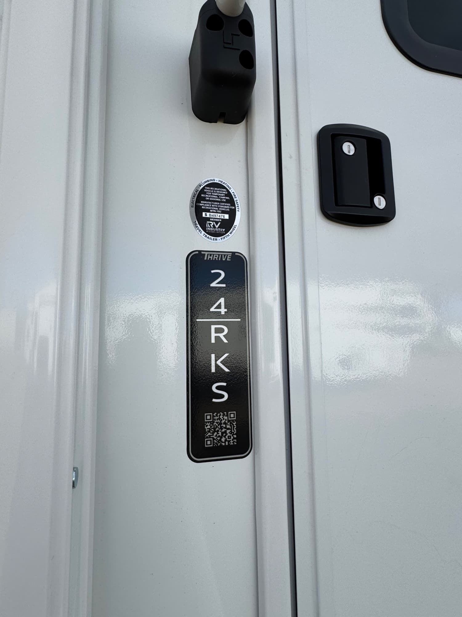 2026 Winnebago 2026 Winnebago Thrive - thumbnail 5