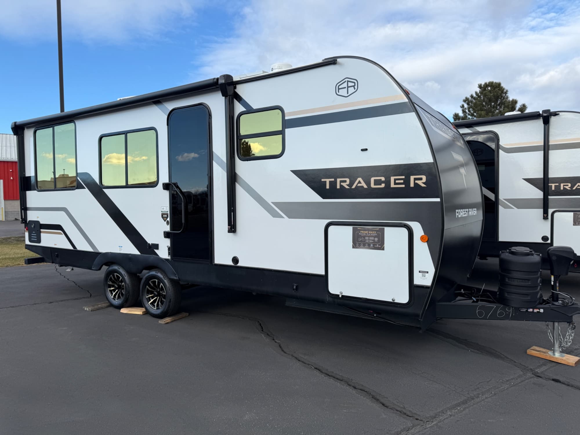 2026 Prime Time RV 2026 Prime Time RV Tracer - thumbnail 2