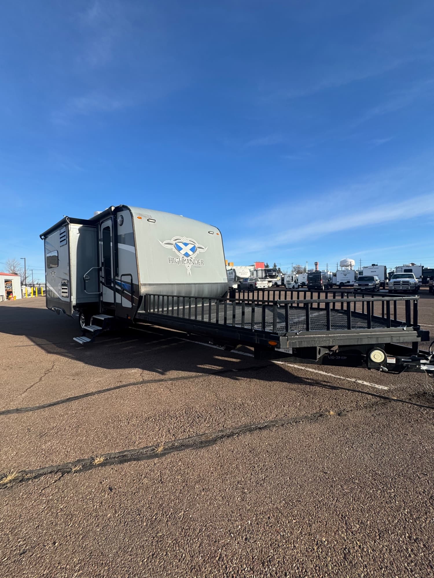 2018 Highland Ridge 2018 Highland Ridge Highlander - thumbnail 3