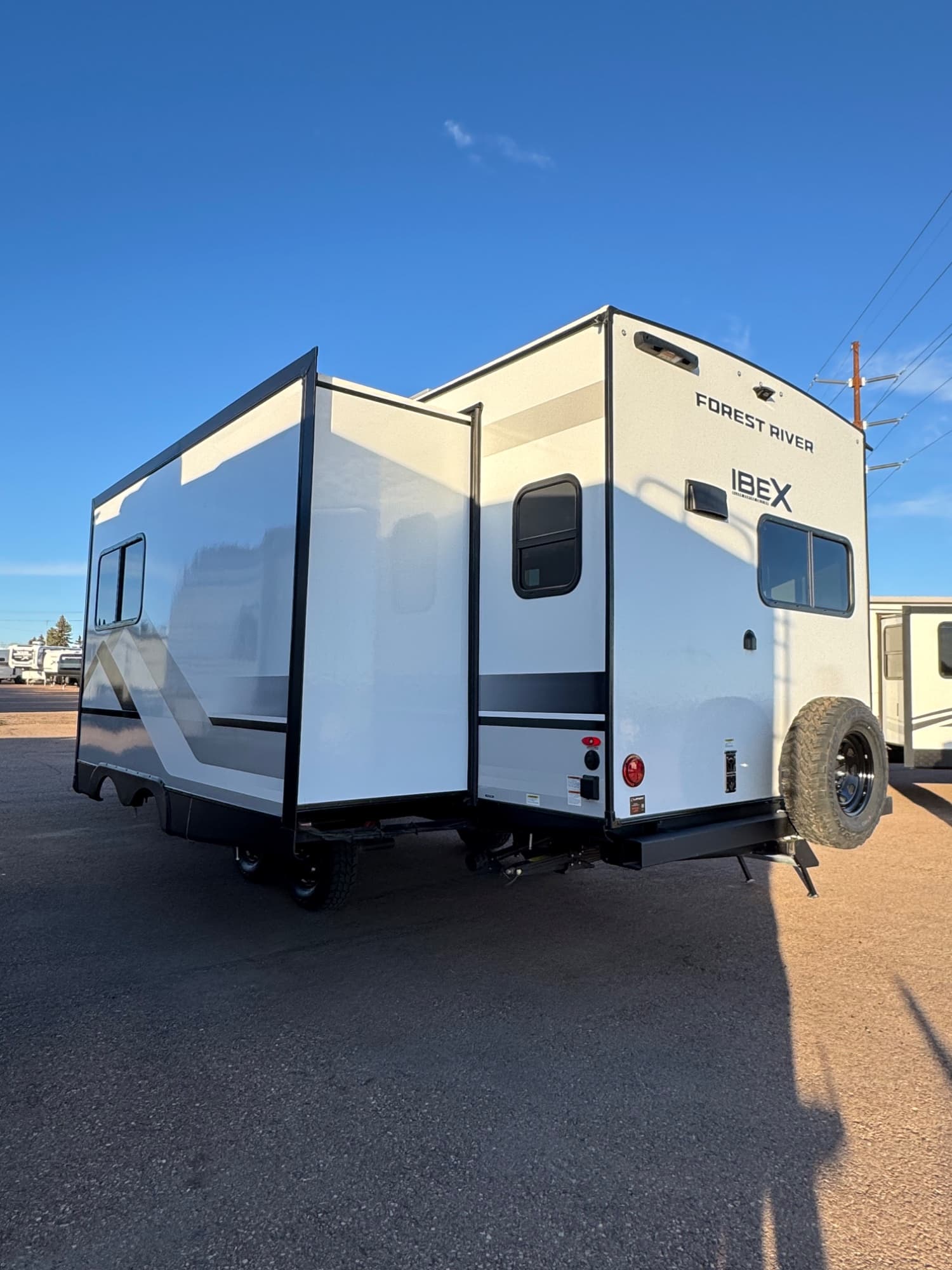 2026 Forest River 2026 Forest River Ibex  - thumbnail 3