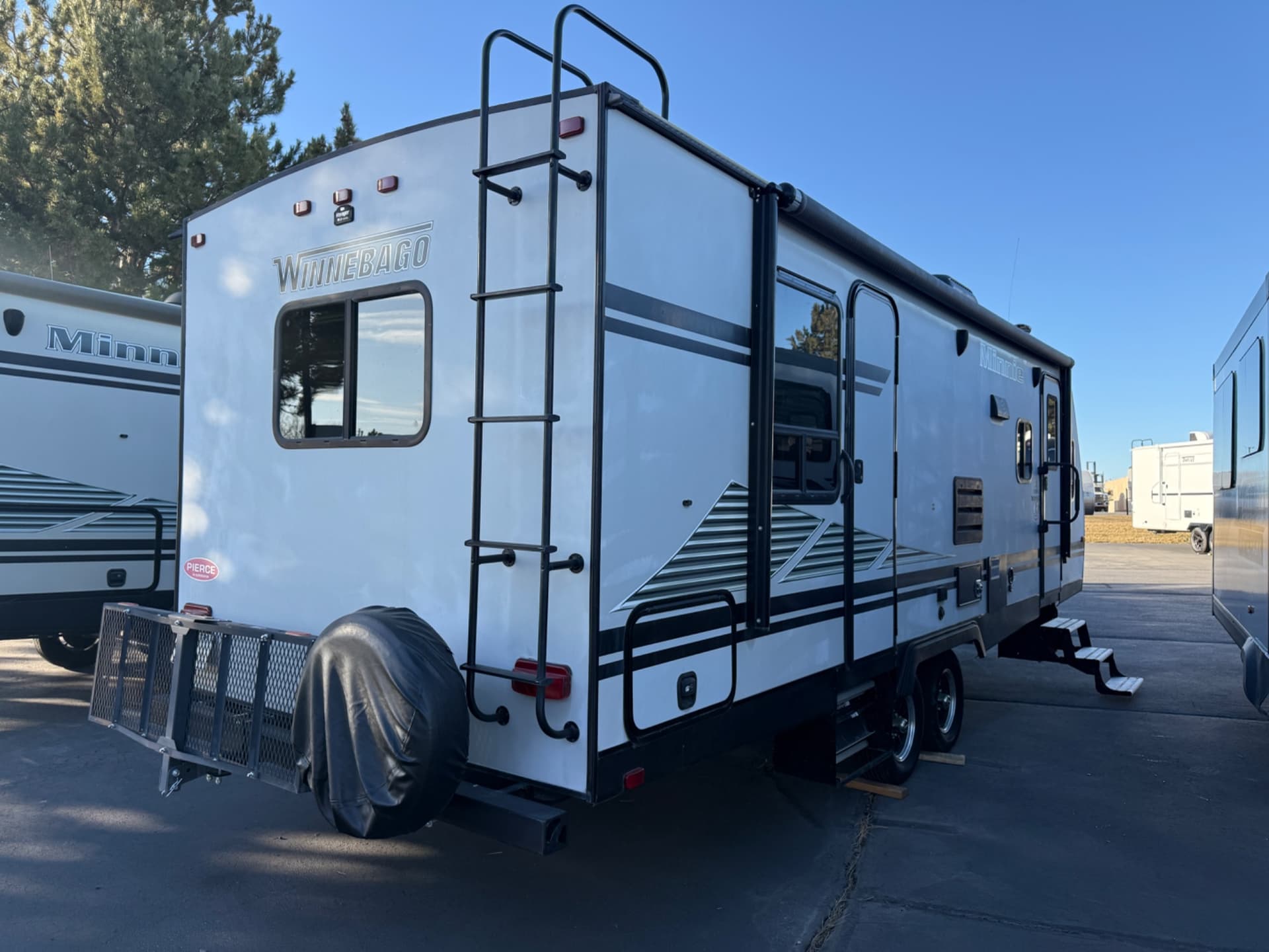 2020 Winnebago 2020 Winnebago Minnie - thumbnail 4