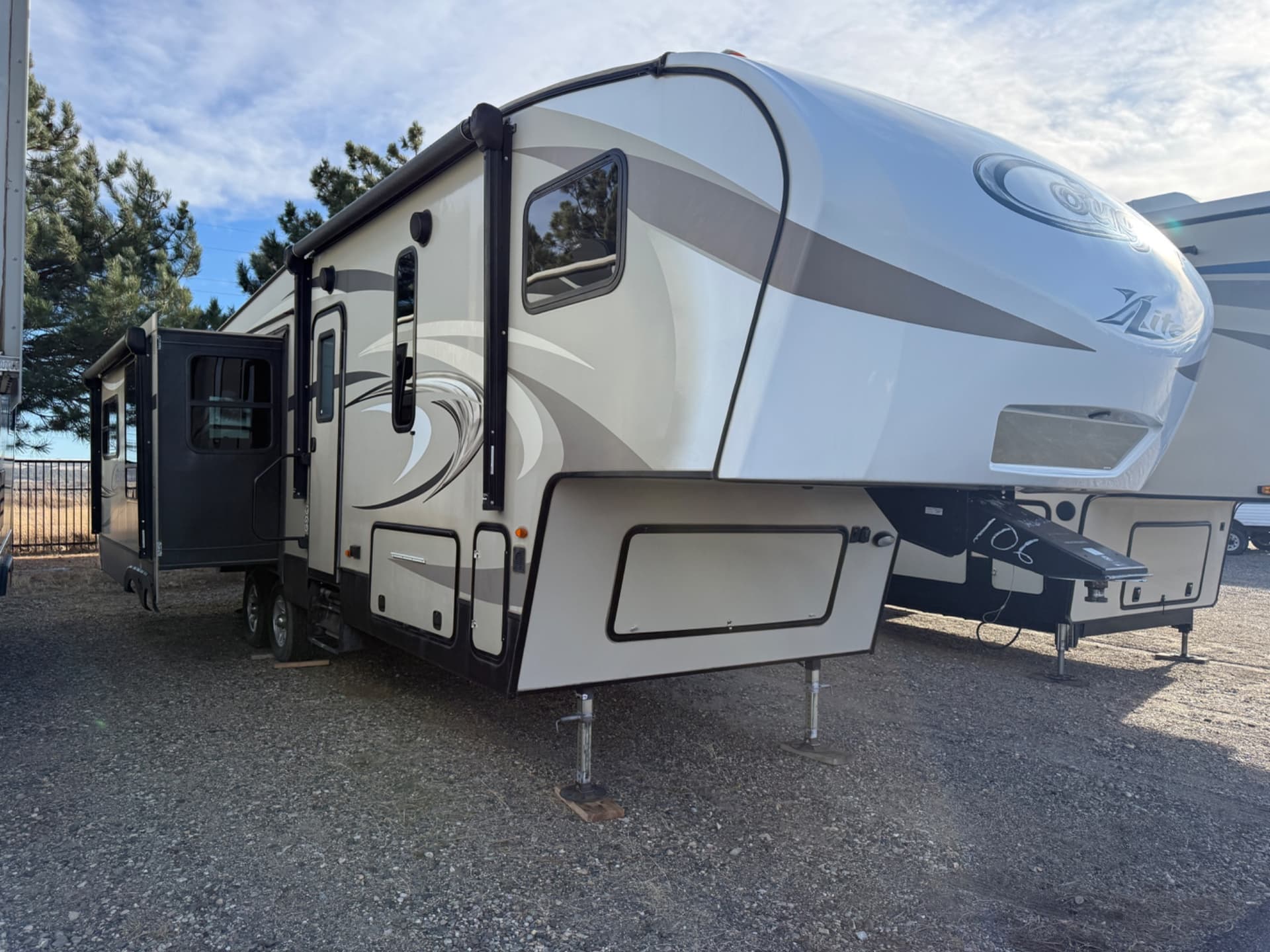 2018 Keystone Cougar 29RES