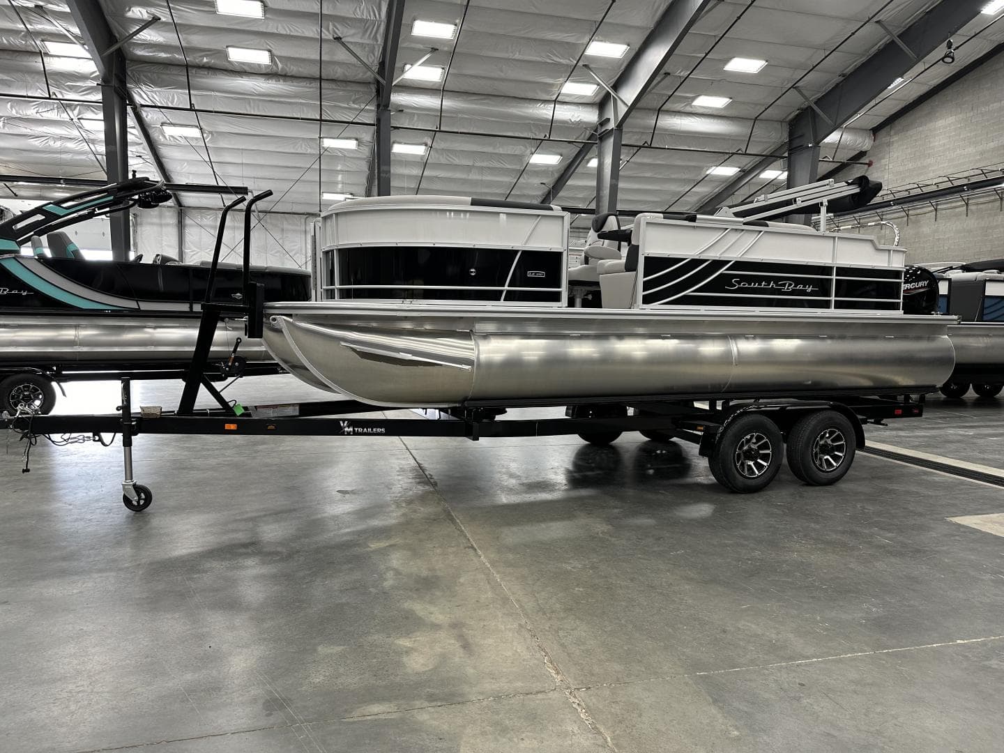 2025 South Bay 222FCRLE275