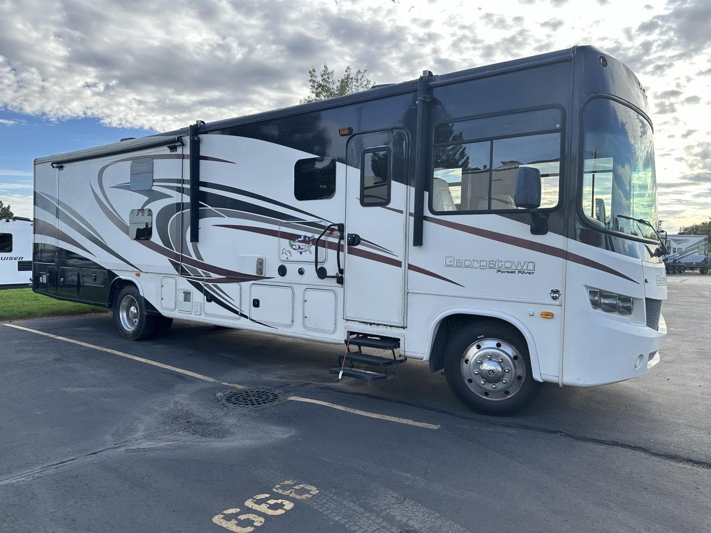 2017 Forest River RV Georgetown 364TS