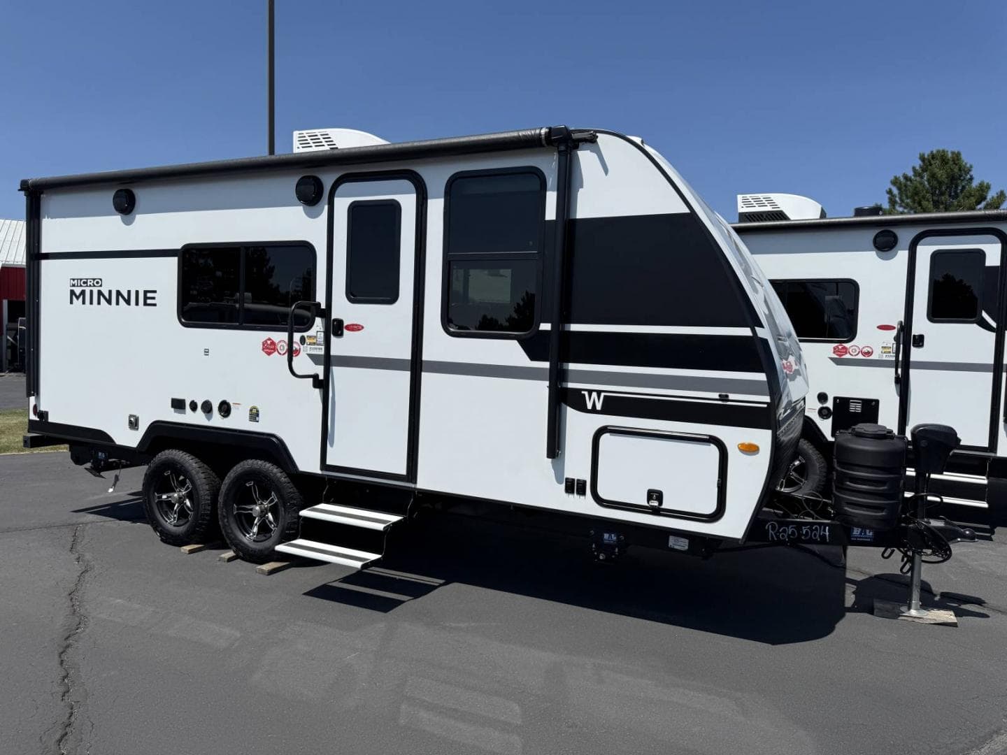 2025 Winnebago Micro Minnie 2108FBS