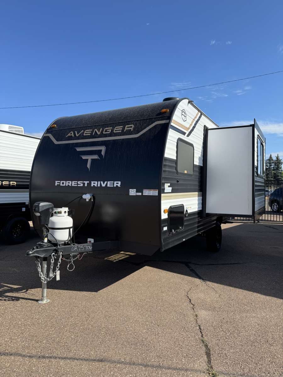 2026 Forest River RV Avenger 17FQS