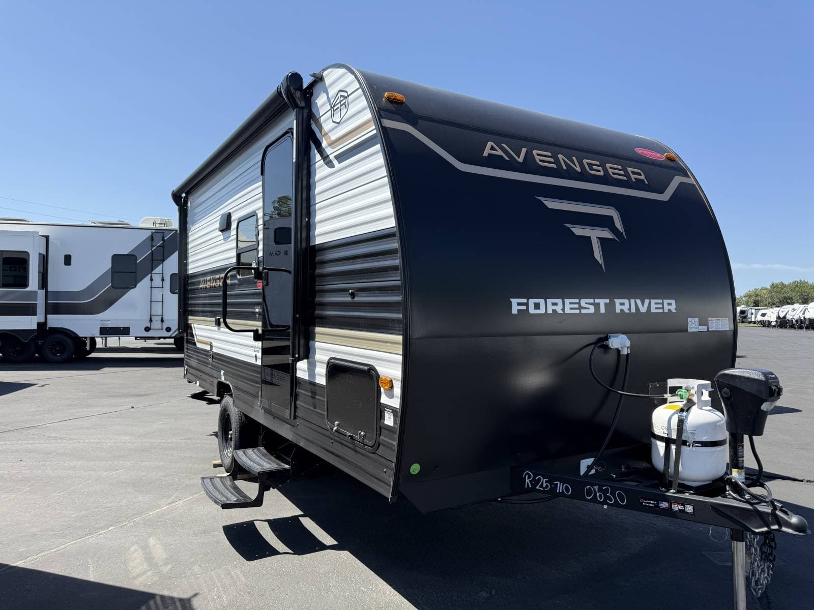 2026 Prime Time RV Avenger 17FQS