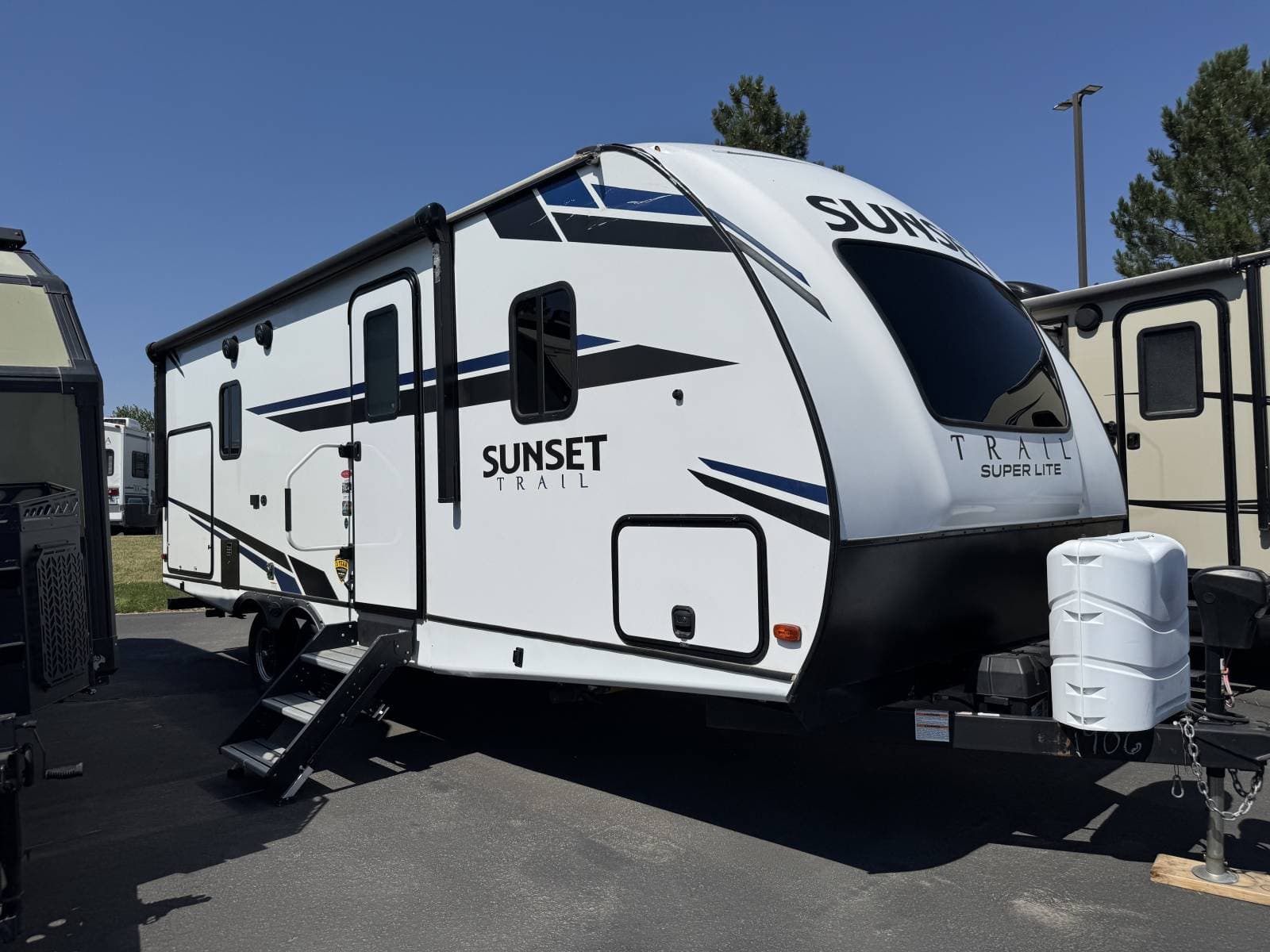 2021 CrossRoads RV Sunset Trail 222RB