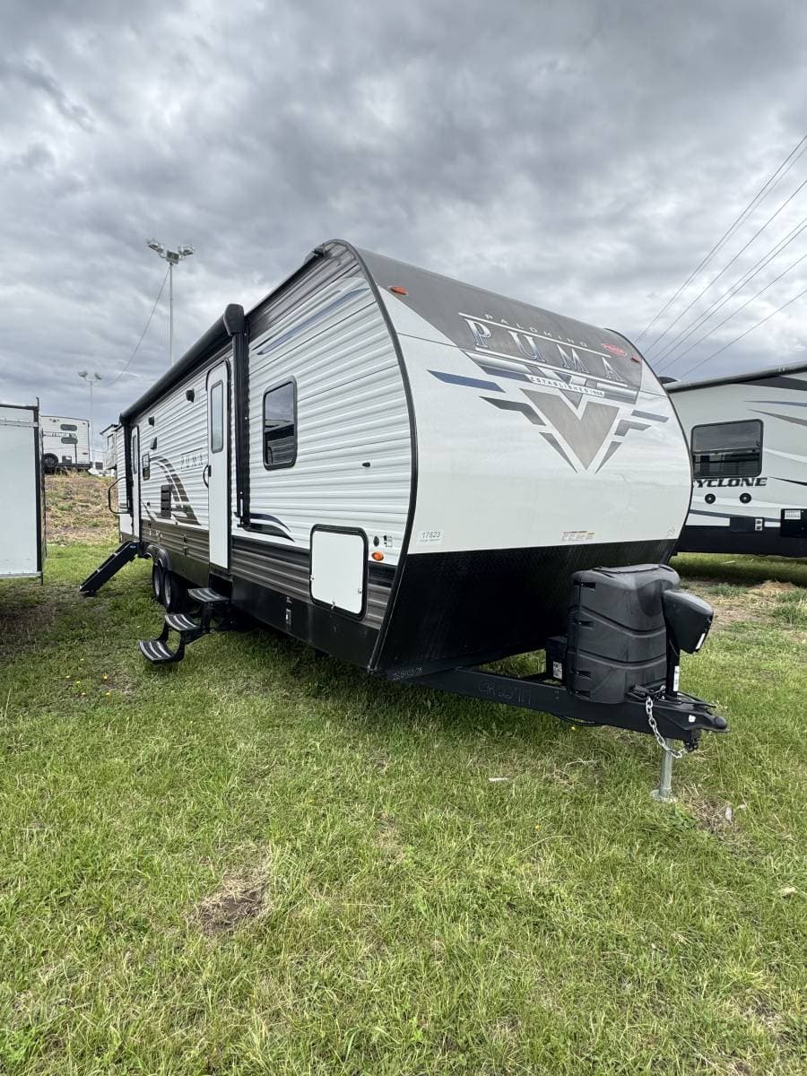 2023 Palomino Puma 28BHSS2