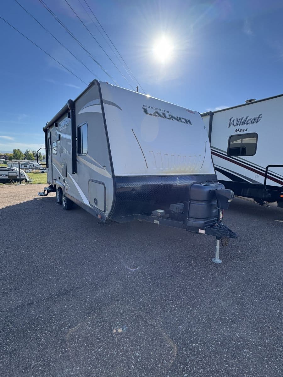 2017 Starcraft Launch 21FBS