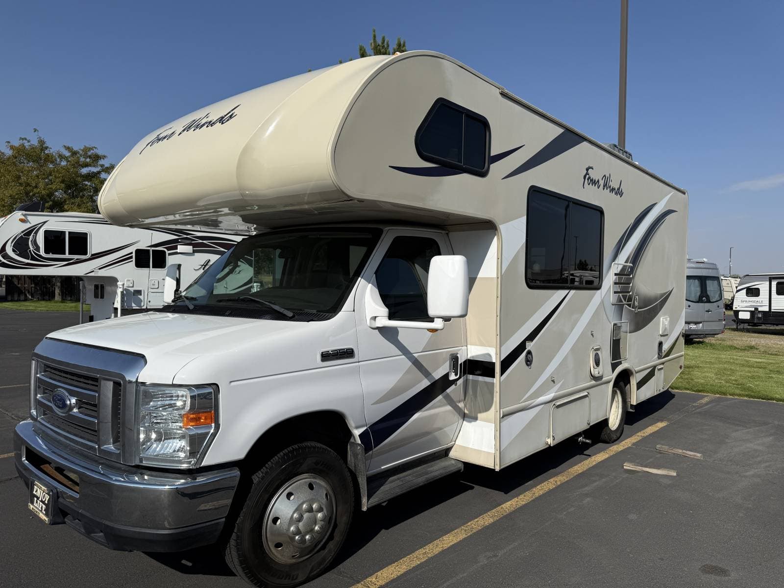 2018 Thor Motor Coach Four 23U