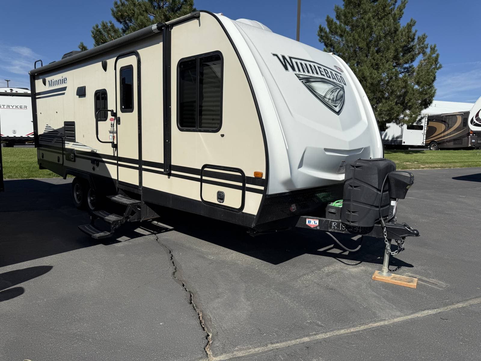 2019 Winnebago Micro Minnie 2201DS