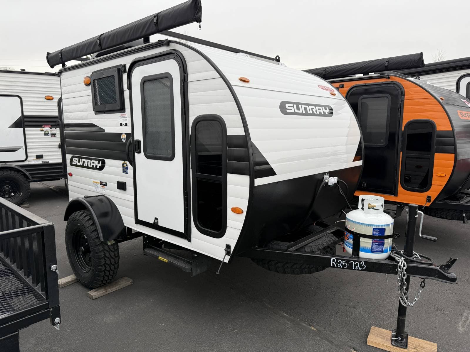 2026 Sunset Park RV Sunray 109