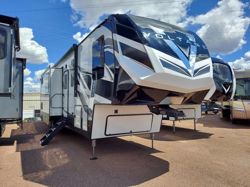 2022 Keystone RV Voltage VT4245