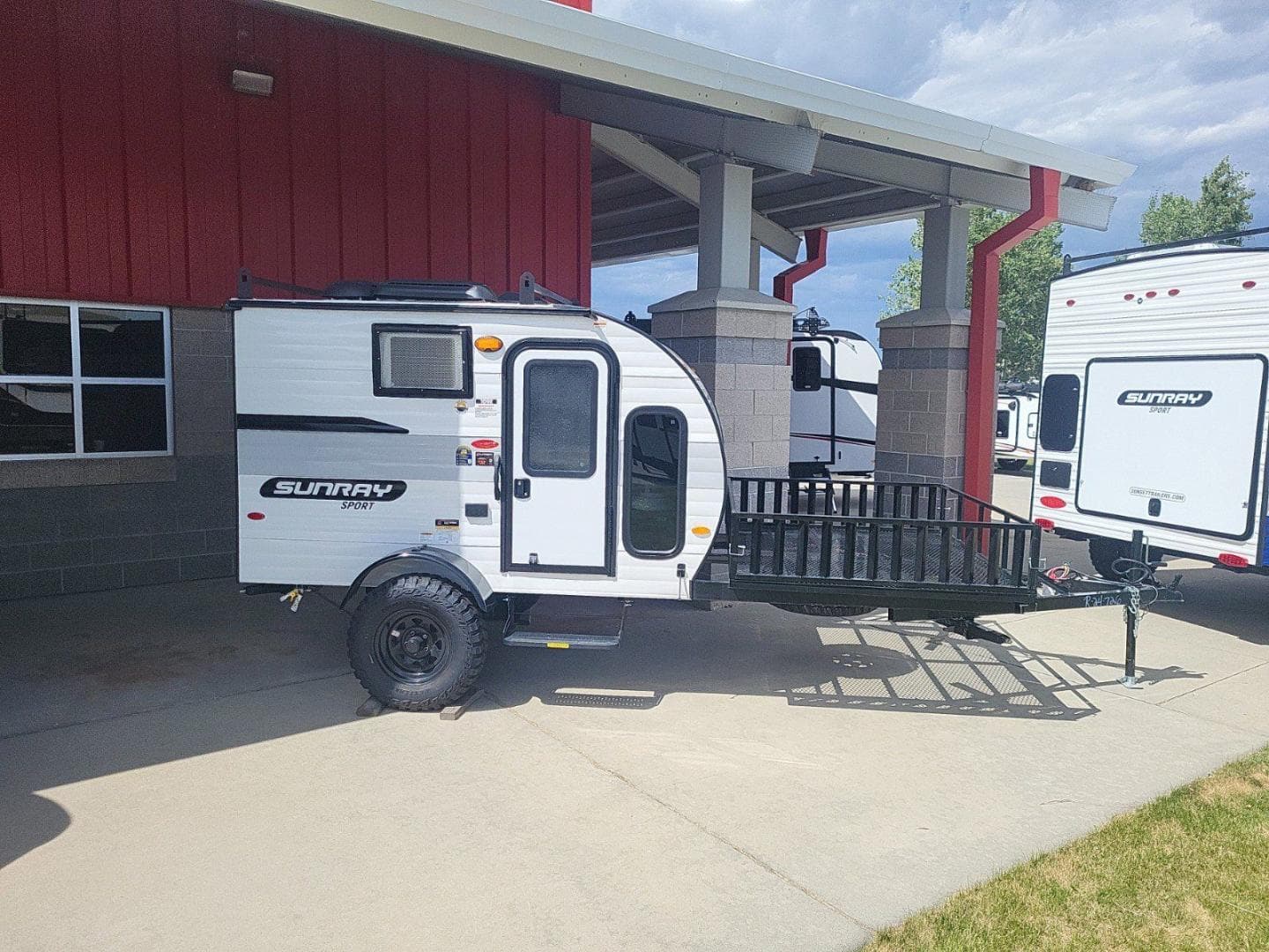 2025 Sunset Park RV Manufacturing Sunray 109E