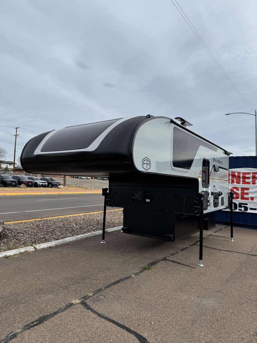 2026 Palomino Real Lite HS-750